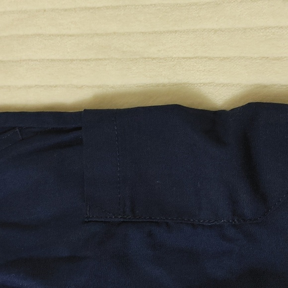 Carter's two-piece set boys toddler size 2t - Picture 3 of 9